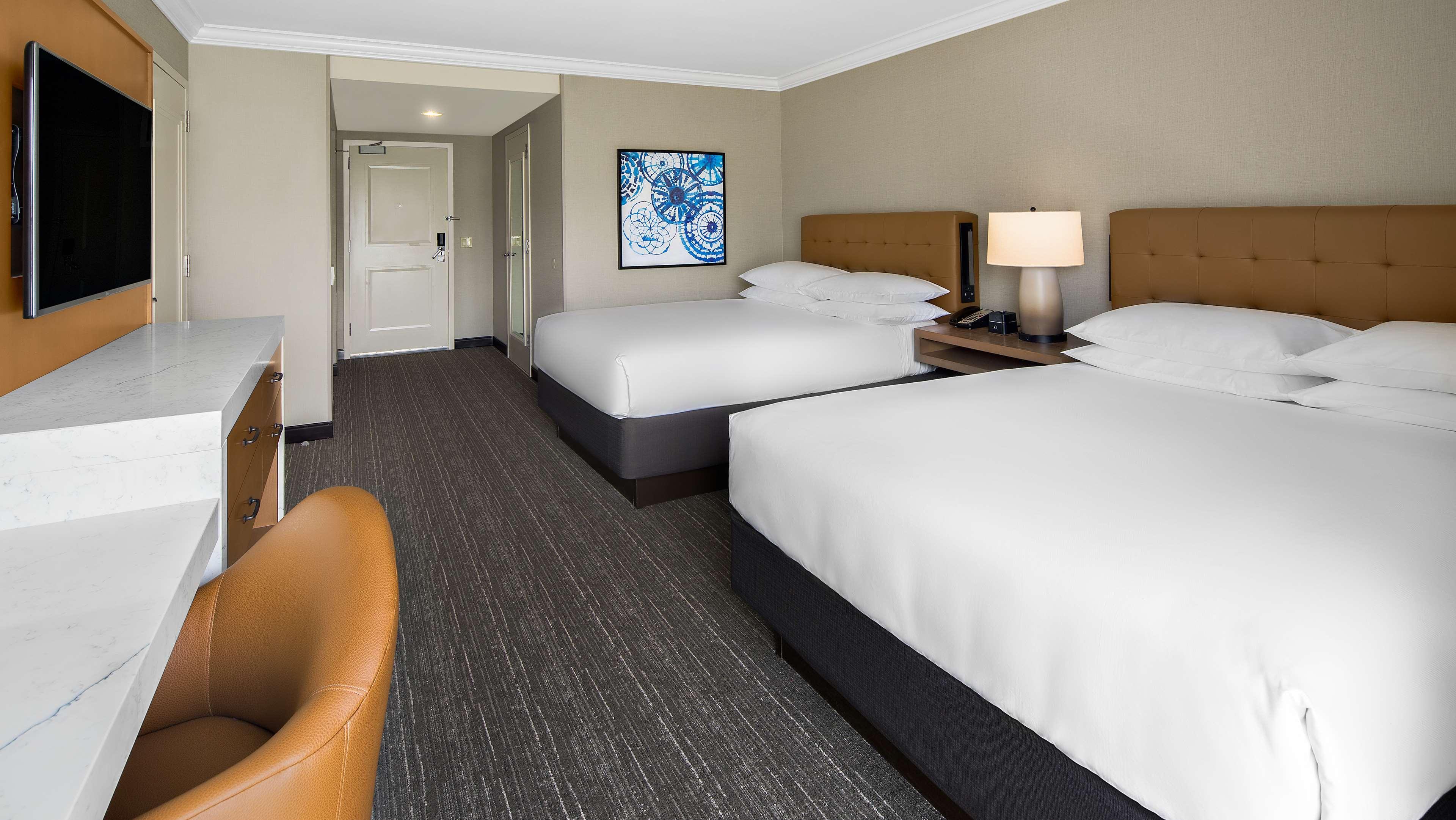 Hotel Hyatt Regency Valencia- Magic Mountain Esterno foto