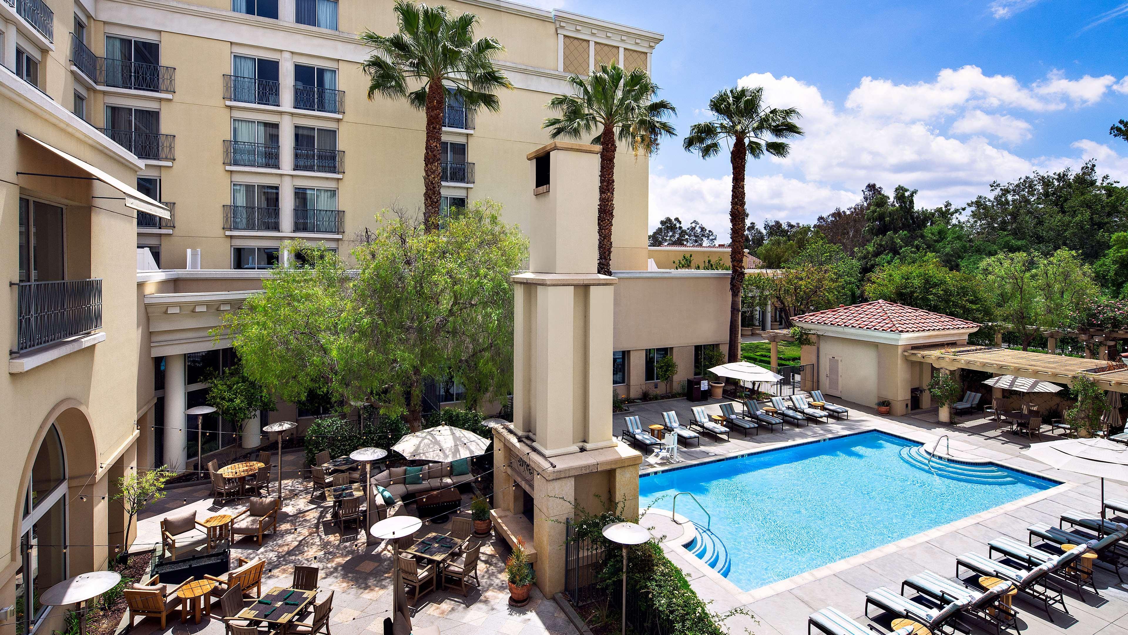 Hotel Hyatt Regency Valencia- Magic Mountain Esterno foto
